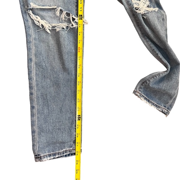 American Eagle Distressed Light Denim Mom Jeans Size 00 - Picture 13 of 16